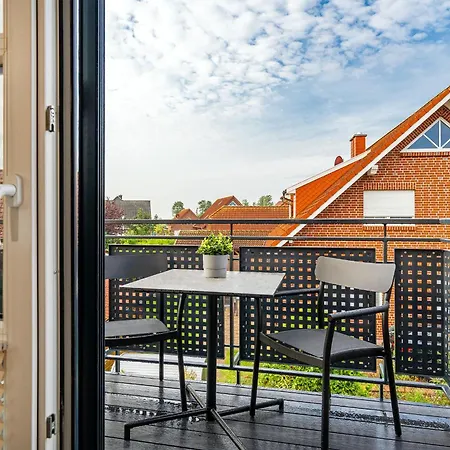 Vista 10, Neu, Og Mit Balkon *
